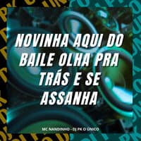 Novinha Aqui do Baile Olha pra Trás e Se Assanha