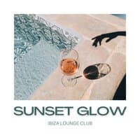 Sunset Glow: Chillout House Music