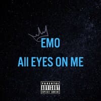 All eyes on me