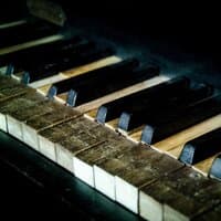 20 Intimate Piano Melodies