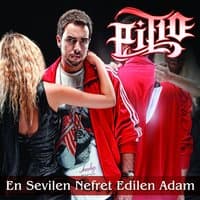 En Sevilen Nefret Edilen Adam