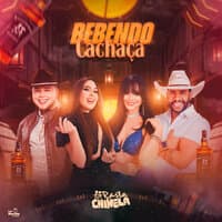 Bebendo Cachaça