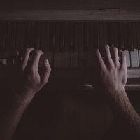 30 Essential Piano Melodies for Complete Relaxation
