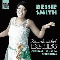 SMITH, Bessie: Downhearted Blues (1923-1924)