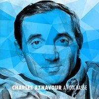 Charles Aznavour a voix basse