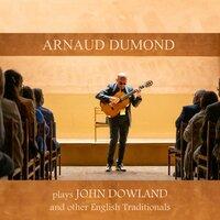 Plays John Dowland and Other English Traditionals