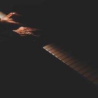30 Timeless Piano Tunes for Instant Relaxation